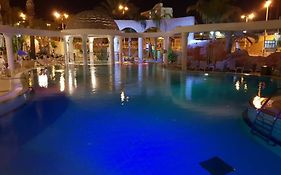 Top Class Excluzive Luxury De -Golf Resort יש ממד בכל דירה